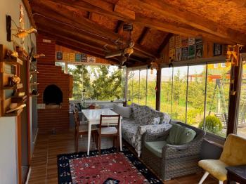 Güvenay - Çorum  Kılıçören'de Doğayla İç İçe, Eksiksiz ve Masrafsız Tam Donanımlı Bağ Evi!