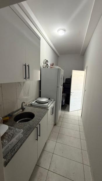 Güvenay - Çorum Galericiler Sitesi'nde Eşyaları İle Hazır Kurulu Kiralık Dükkan 