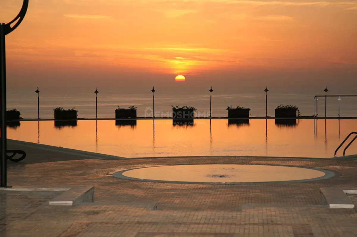 Luxuswohnung im Gold City Komplex