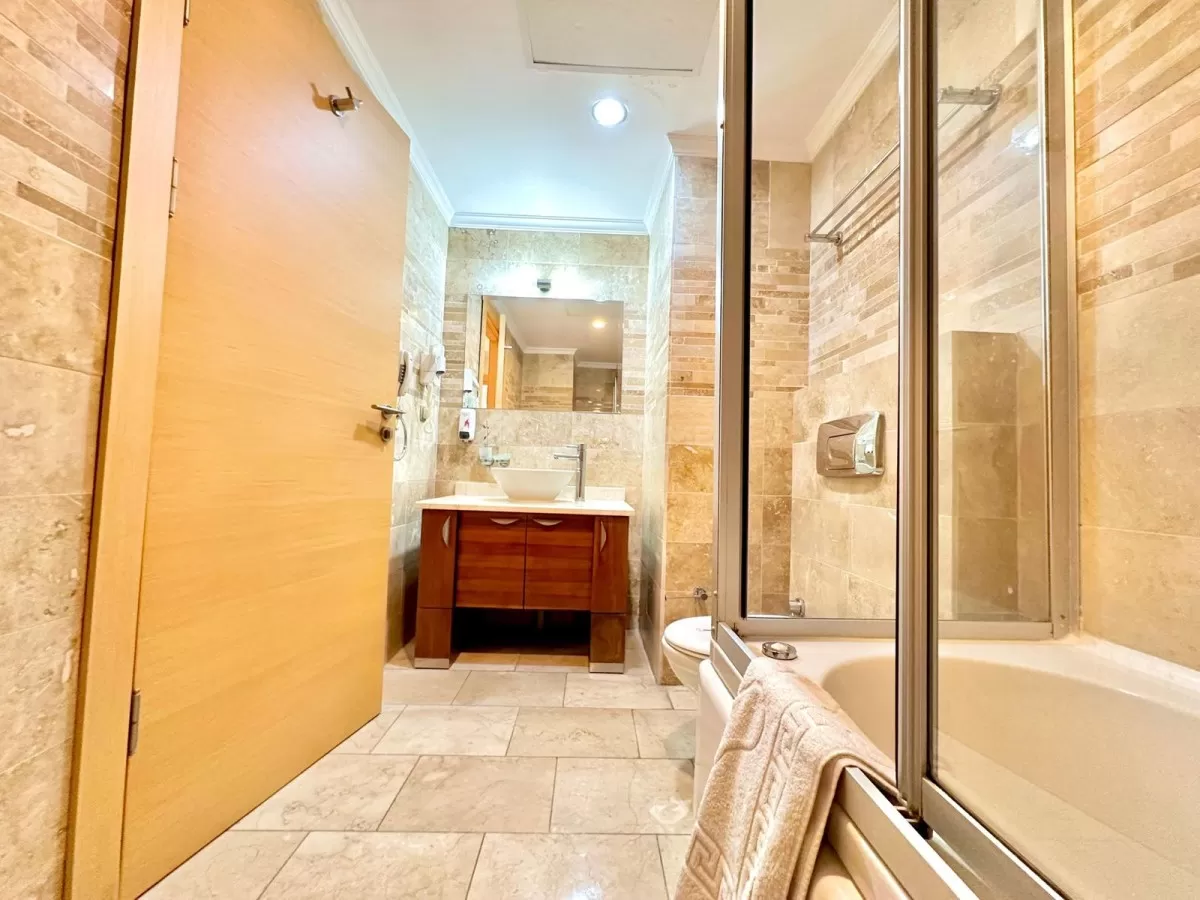 Luxuswohnung im Gold City Komplex