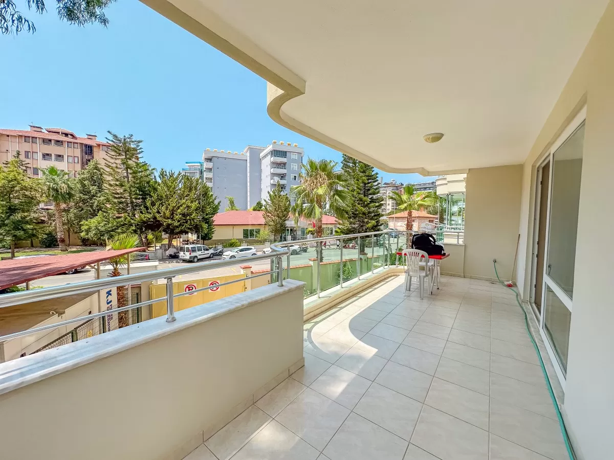 Wohnung nahe dem Meer Tosmur