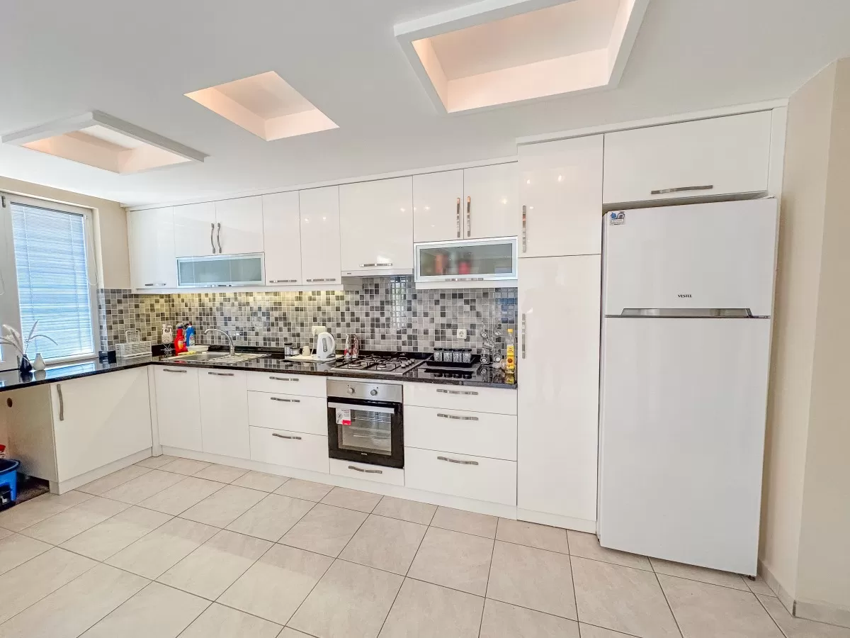 Wohnung nahe dem Meer Tosmur