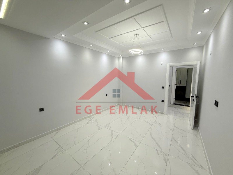 Didim Mersindere’de Denize Yürüme Mesafesinde Satılık Villa