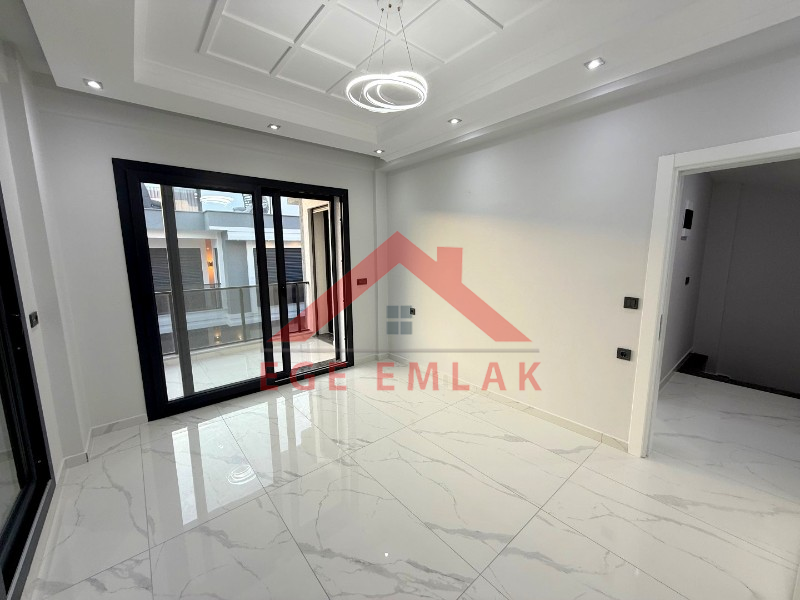 Didim Mersindere’de Denize Yürüme Mesafesinde Satılık Villa