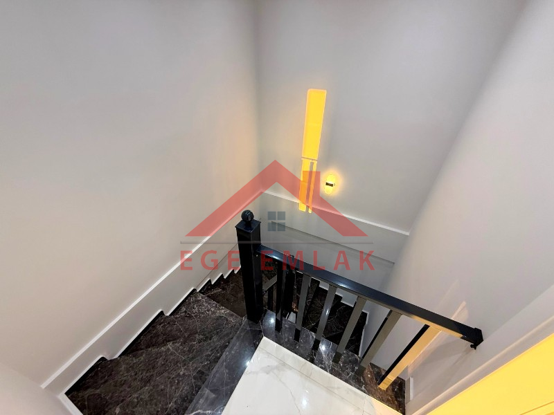 Didim Mersindere’de Denize Yürüme Mesafesinde Satılık Villa