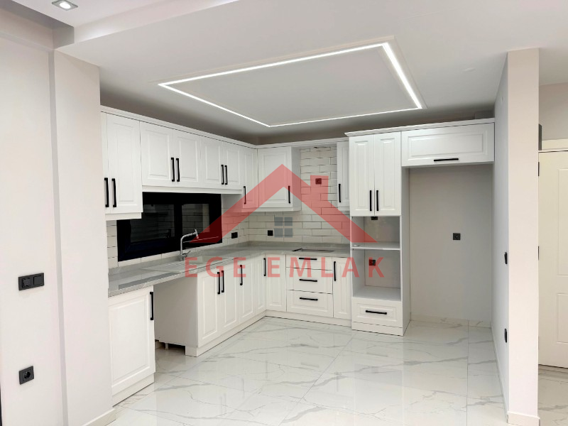 Didim Mersindere’de Denize Yürüme Mesafesinde Satılık Villa