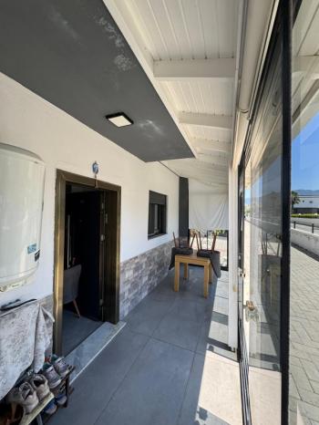 KUŞADASI DAVUTLARDA BOL YEŞİL VE DOGA MANZARALI SATILIK 3+1 VİLLA