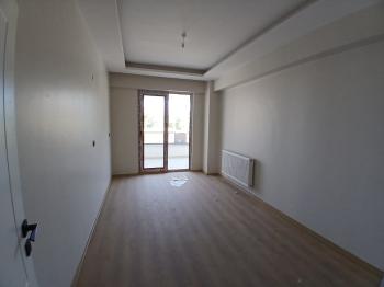 GÜVENAY - ÇORUM KALE MAHELLESİ  LOZAN EVLER CİVARI SATILIK LÜKS 3+1 DAİRE