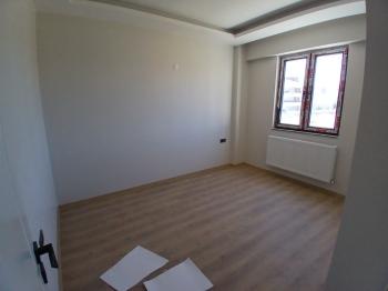 GÜVENAY - ÇORUM KALE MAHELLESİ  LOZAN EVLER CİVARI SATILIK LÜKS 3+1 DAİRE