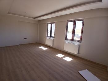 GÜVENAY - ÇORUM KALE MAHELLESİ  LOZAN EVLER CİVARI SATILIK LÜKS 3+1 DAİRE