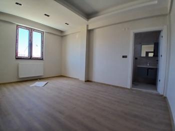 GÜVENAY - ÇORUM KALE MAHELLESİ  LOZAN EVLER CİVARI SATILIK LÜKS 3+1 DAİRE