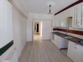 GÜVENAY - ÇORUM GARANTİ EVLER'DE CAFELERE ÇOK YAKIN KİRALIK 3+1 DAİRE