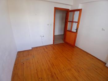 GÜVENAY - ÇORUM Garanti Evler'de Kafelere Yakın Kiralık 3+1 Daire!