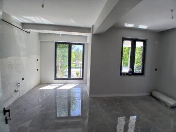 GÜVENAY - ÇORUM EŞREF HOCA CAD. ÜZERİ 2+1 LÜKS SATILIK DAİRE