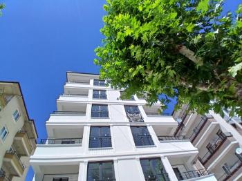 GÜVENAY - ÇORUM EŞREF HOCA CAD. ÜZERİ 2+1 LÜKS SATILIK DAİRE