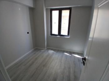 GÜVENAY - ÇORUM EŞREF HOCA CAD. ÜZERİ 2+1 LÜKS SATILIK DAİRE