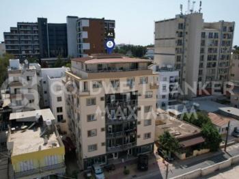 Gazimağusa, Kuzey Kıbrıs'ta Satılık 2 Adet Yurt izinli Komple Apartman