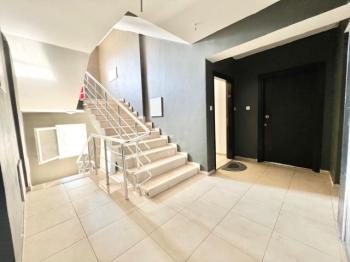 Gazimağusa, Kuzey Kıbrıs'ta Satılık 2 Adet Yurt izinli Komple Apartman
