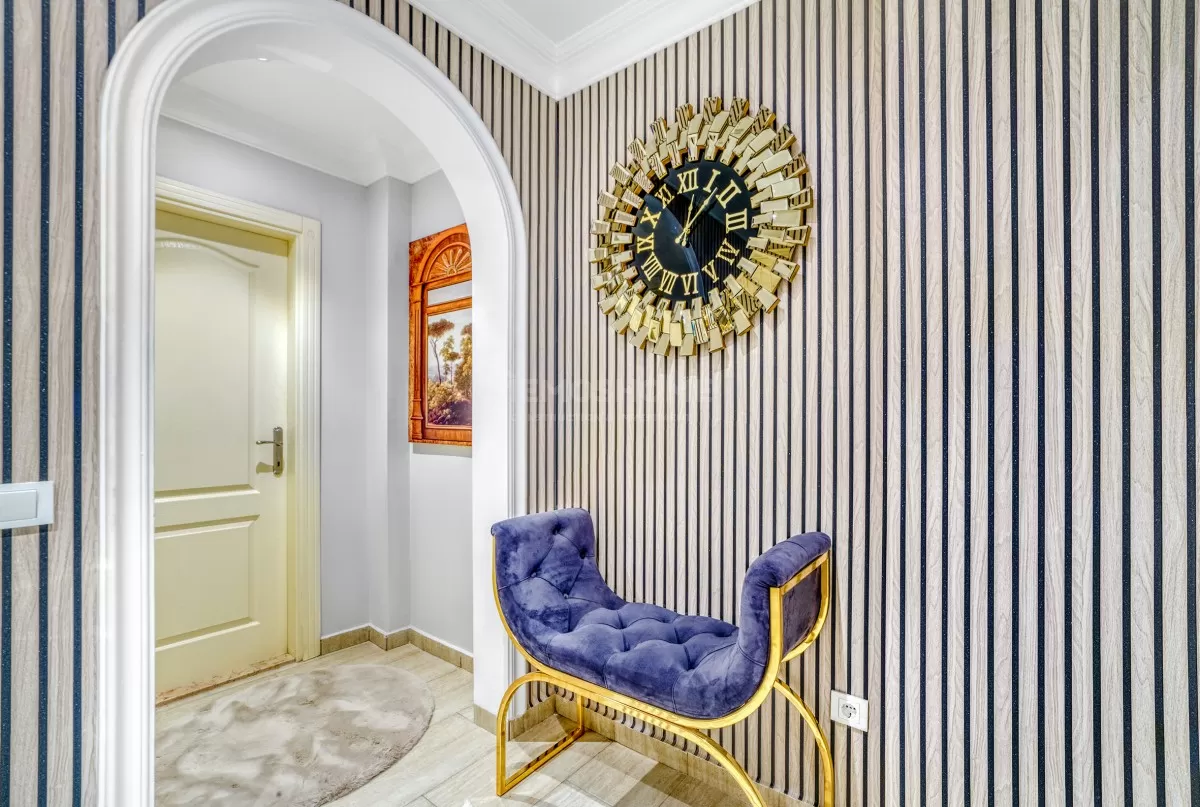 Geräumiges Luxus-Duplex in Oba