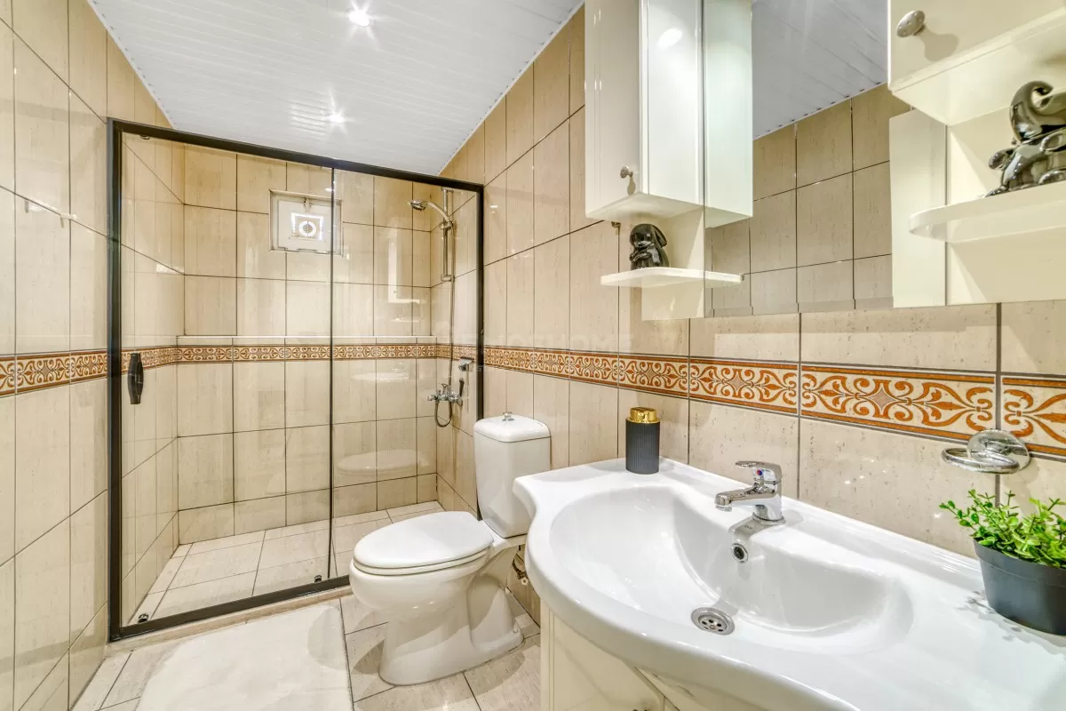 Geräumiges Luxus-Duplex in Oba