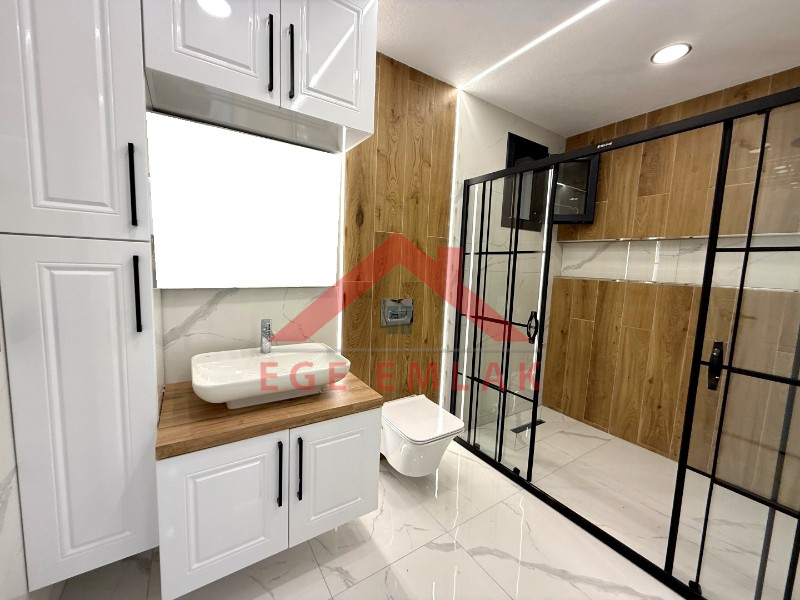 Didim Sağturda Satılık 3+1 Ayrı Mutfaklı Villa