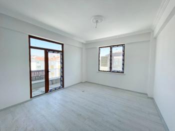 AFYON ÜÇOK EMLAKTAN MAREŞAL DE KİRALIK SIFIR 2+1 LÜX DAİRE