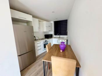 Kıbrıs Girne Merkez de Akacan Residence da   2+1 Lüks  Daire