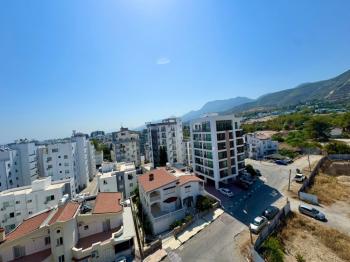 Kıbrıs Girne Merkez de Akacan Residence da   2+1 Lüks  Daire