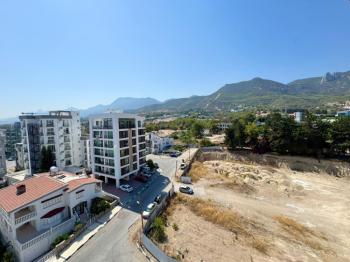 Kıbrıs Girne Merkez de Akacan Residence da   2+1 Lüks  Daire