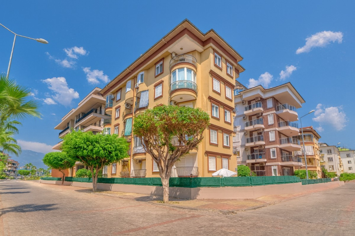 Geräumiges Luxus-Duplex in Oba