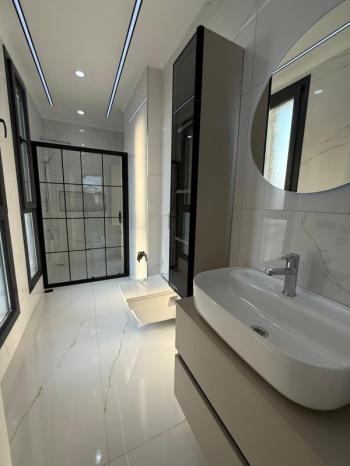 Didim'de 500 Metre Kare Arsa İçerisinde Satılık 4+1 Villa