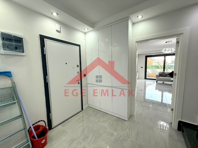 Didim Hisar Mahallesinde Satılık Eşyalı 4+1 Villa