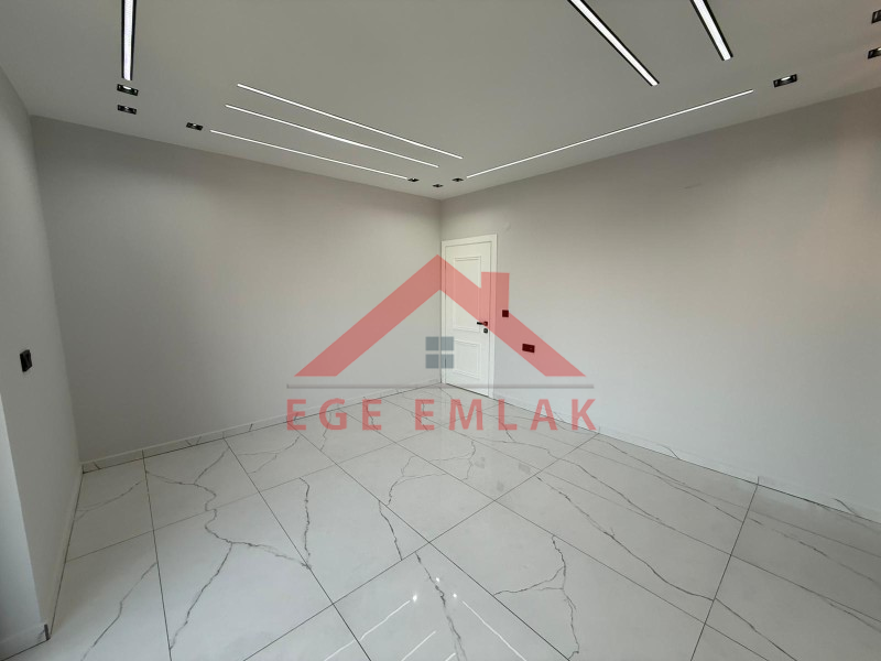 Didim'de 500 Metre Kare Arsa İçerisinde Satılık 4+1 Villa