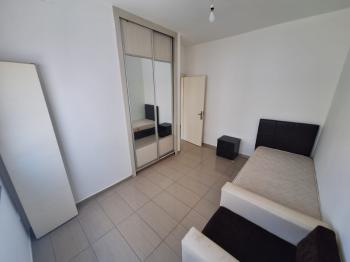   Mağusa Kaliland Bölgesinde  HEM SATILIK/ HEM KİRALIK 2+1 DAİRE 