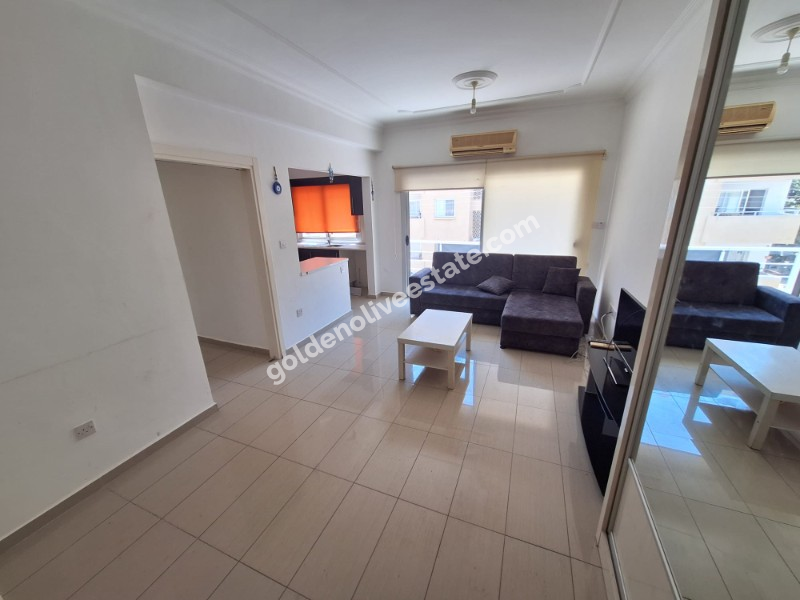  Mağusa Kaliland Bölgesinde  HEM SATILIK/ HEM KİRALIK 2+1 DAİRE 