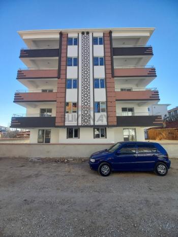 GÜVENAY - ÇORUM BUHARAEVLER MAH. BAYAT GEDİĞİ MEVKİİ KİRALIK 3+1 SIFIR DAİRE