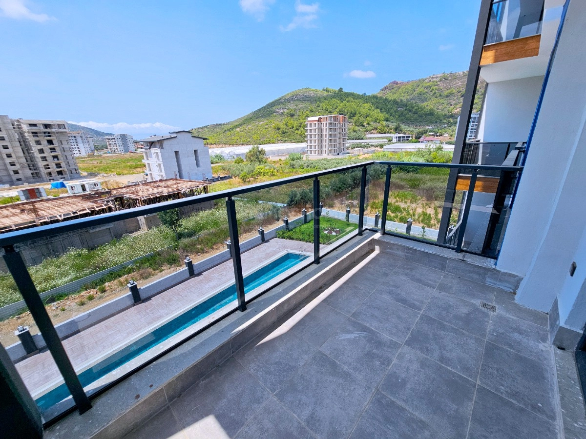 Moderne liv i Gazipaşa Sunlight