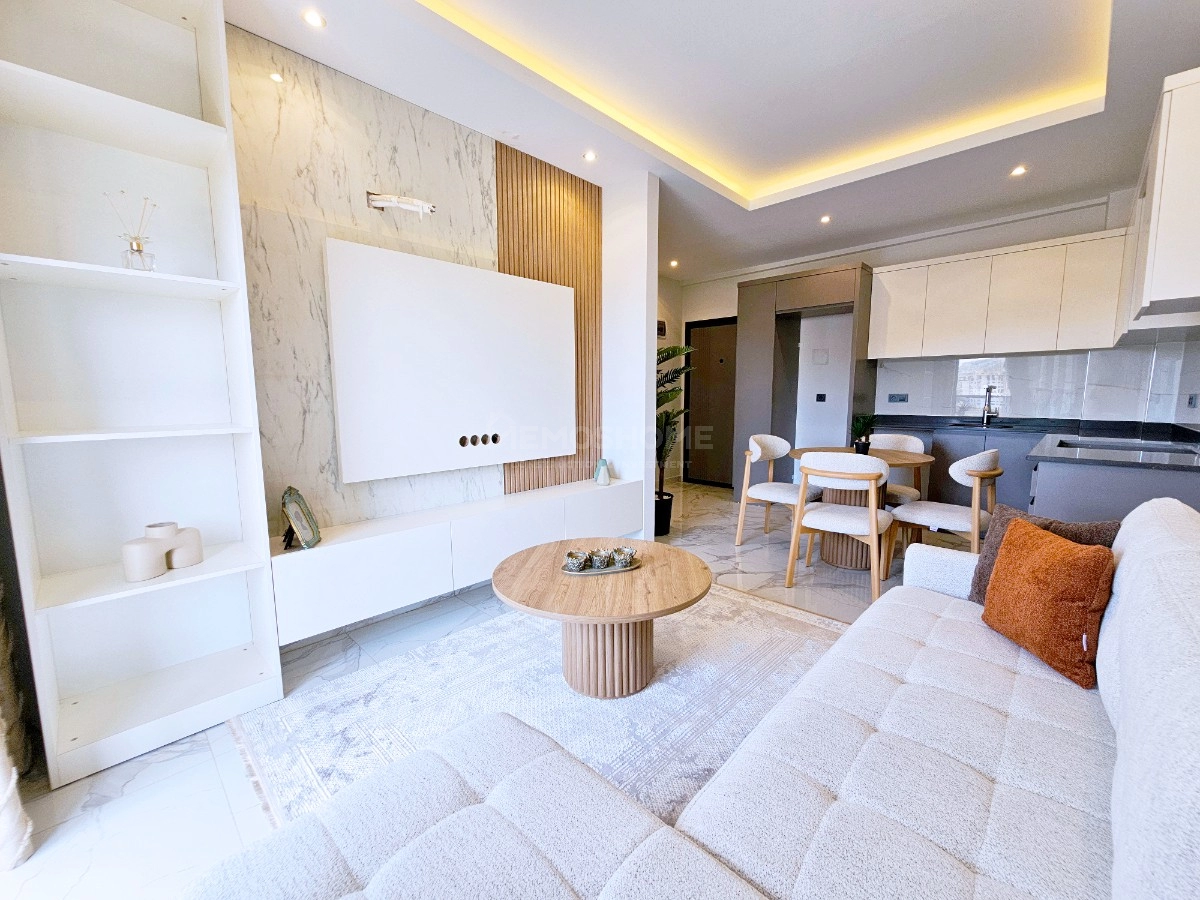 Moderne liv i Gazipaşa Sunlight