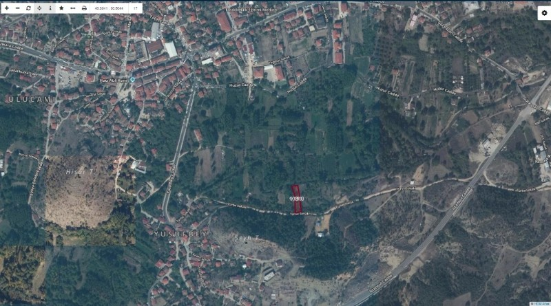 Taraklı Yusufbey Mahallesinde 935m2 arazi satılık.