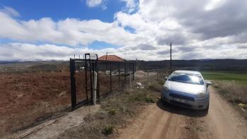 GÜVENAY - ÇORUM YENİ OSMANCIK YOLU YANI 600 m² SATILIK HOBİ BAHÇESİ