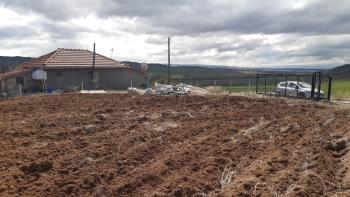 GÜVENAY - ÇORUM YENİ OSMANCIK YOLU YANI 600 m² SATILIK HOBİ BAHÇESİ