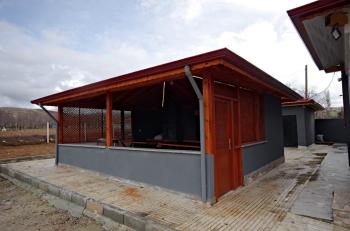 GÜVENAY - ÇORUM MERKEZ ESKİEKİN ALİKİ MEVKİ 5,788M2 4+1 VİLLALI KİRALIK BAĞ 