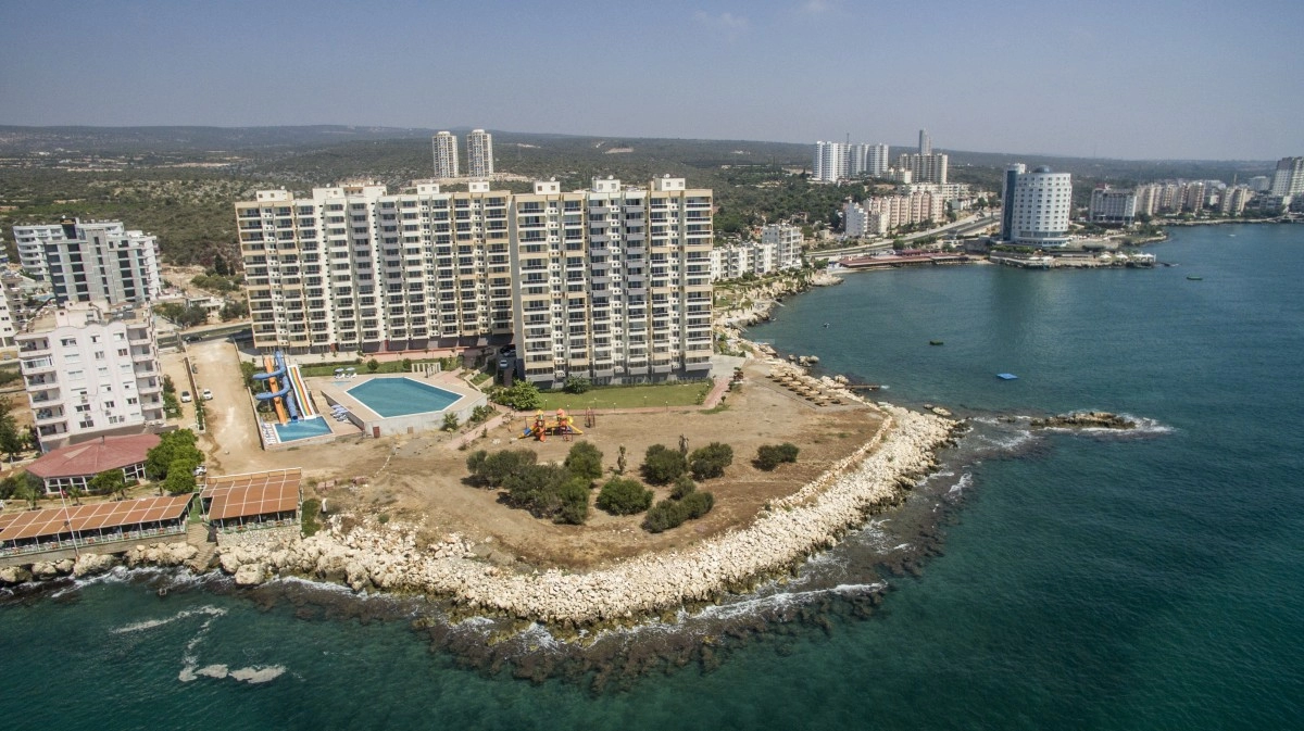 Bo ved sjøen i Mersin Ayas