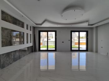 DİDİM MAVİŞEHİR MAHALLESİNDE TAM MÜSTAKİL,BAHÇELİ VE MÜSTAKİL HAVUZLU 4+1 SATILIK VİLLA