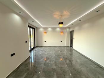 Didim'de Satılık 4+1 Tam Müstakil Villa