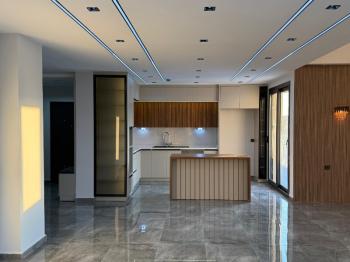 Didim'de Satılık 4+1 Tam Müstakil Villa