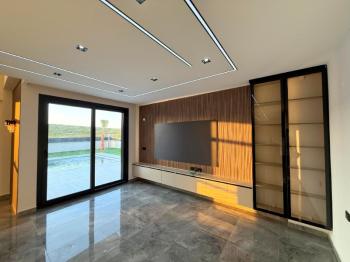 Didim'de Satılık 4+1 Tam Müstakil Villa