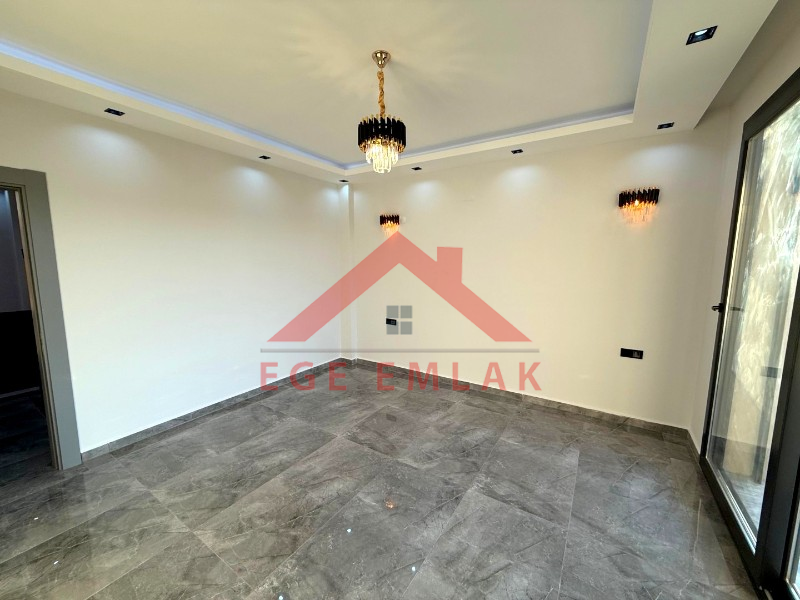 Didim'de Satılık 4+1 Tam Müstakil Villa