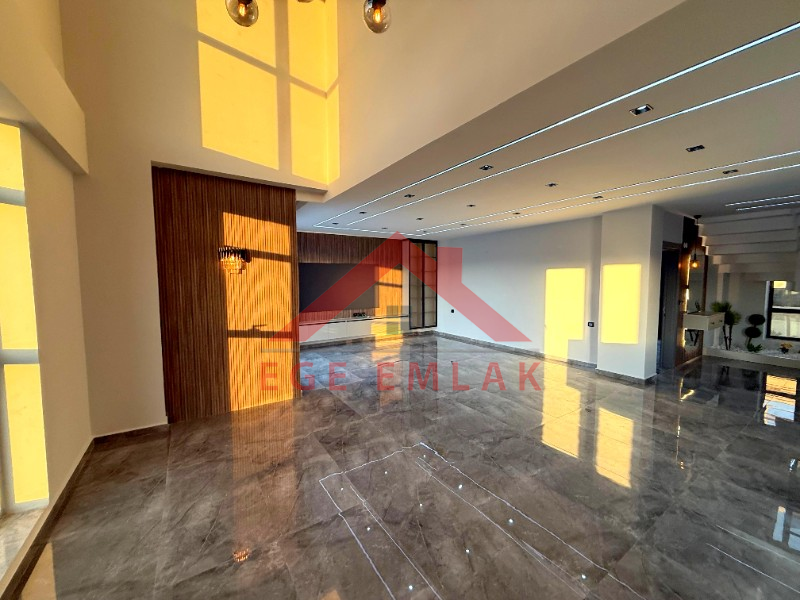 Didim'de Satılık 4+1 Tam Müstakil Villa