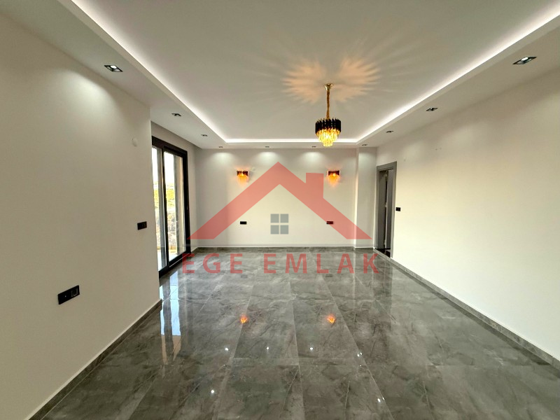 Didim'de Satılık 4+1 Tam Müstakil Villa